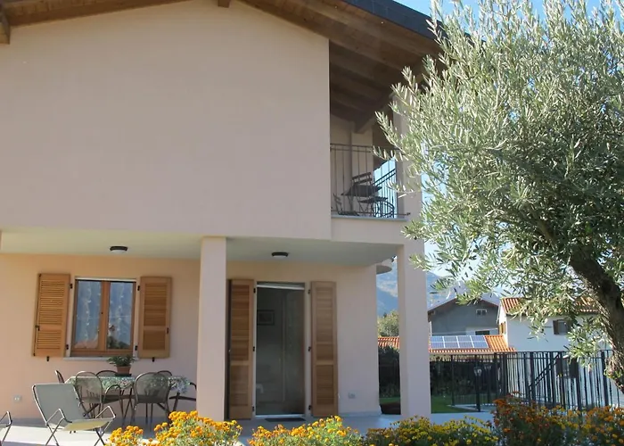 בית נופש La Casetta - Cco107 By Interhome *